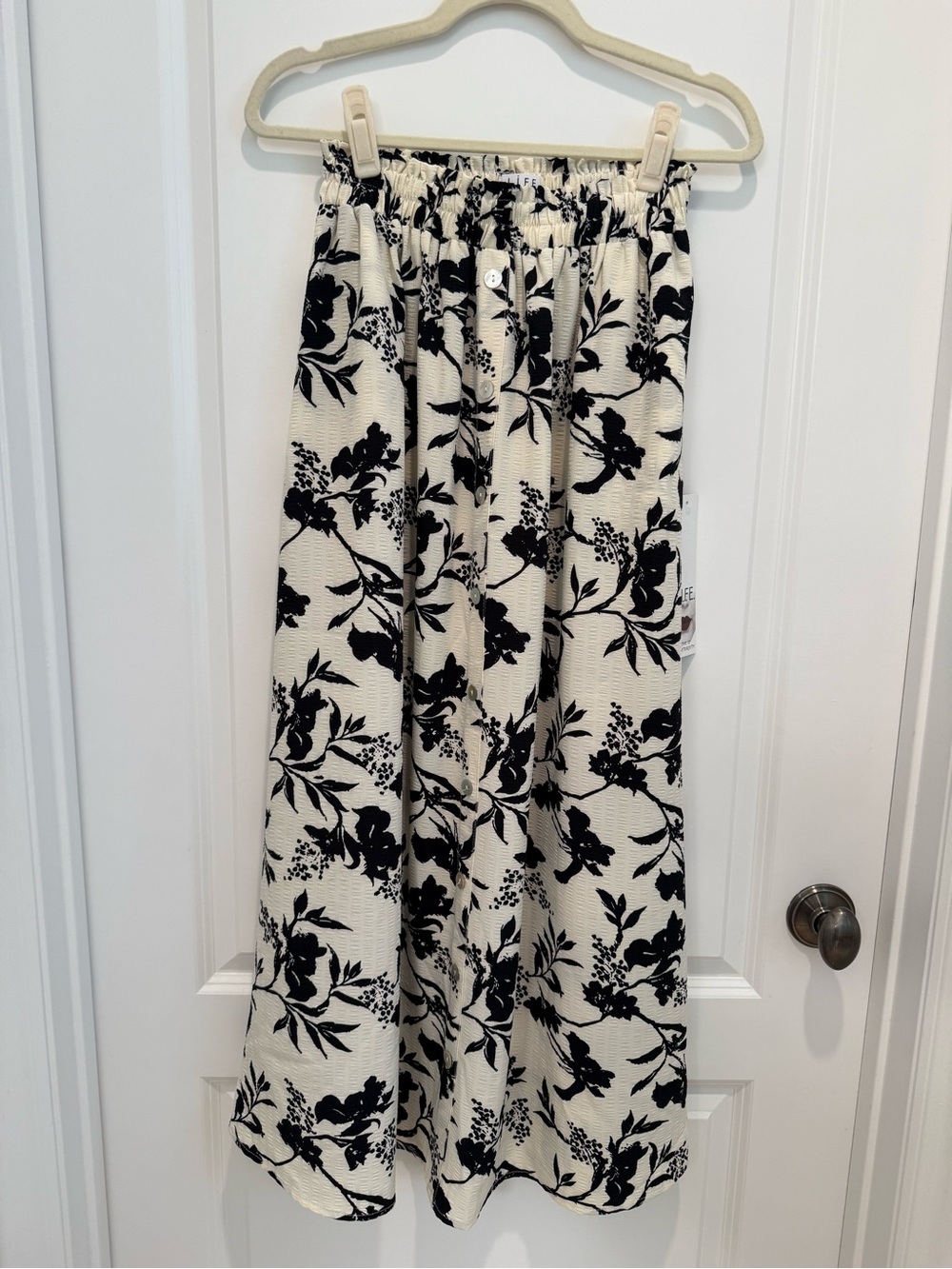Black & Cream Floral Maxi Skirt NWT